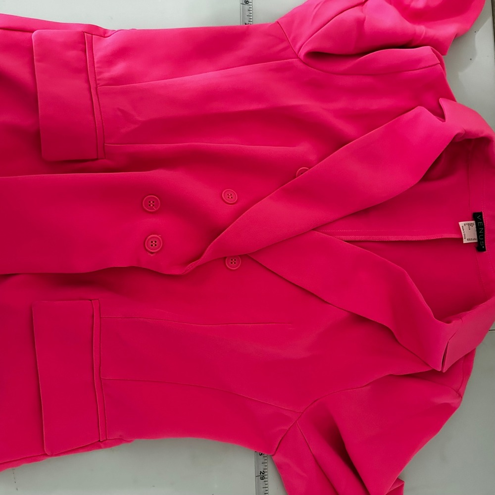 Venus‎ Hot Pink Blazer & Shorts Set Women's Suit Set Double Breasted - Picture 6 of 6